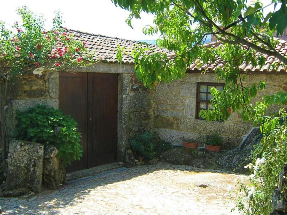 Casa Da Pedra - Turismo Rural Bragado ภายนอก รูปภาพ
